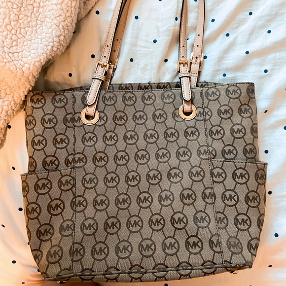 NWOT MK Michael Kors Large Purse - Picture 2 of 5